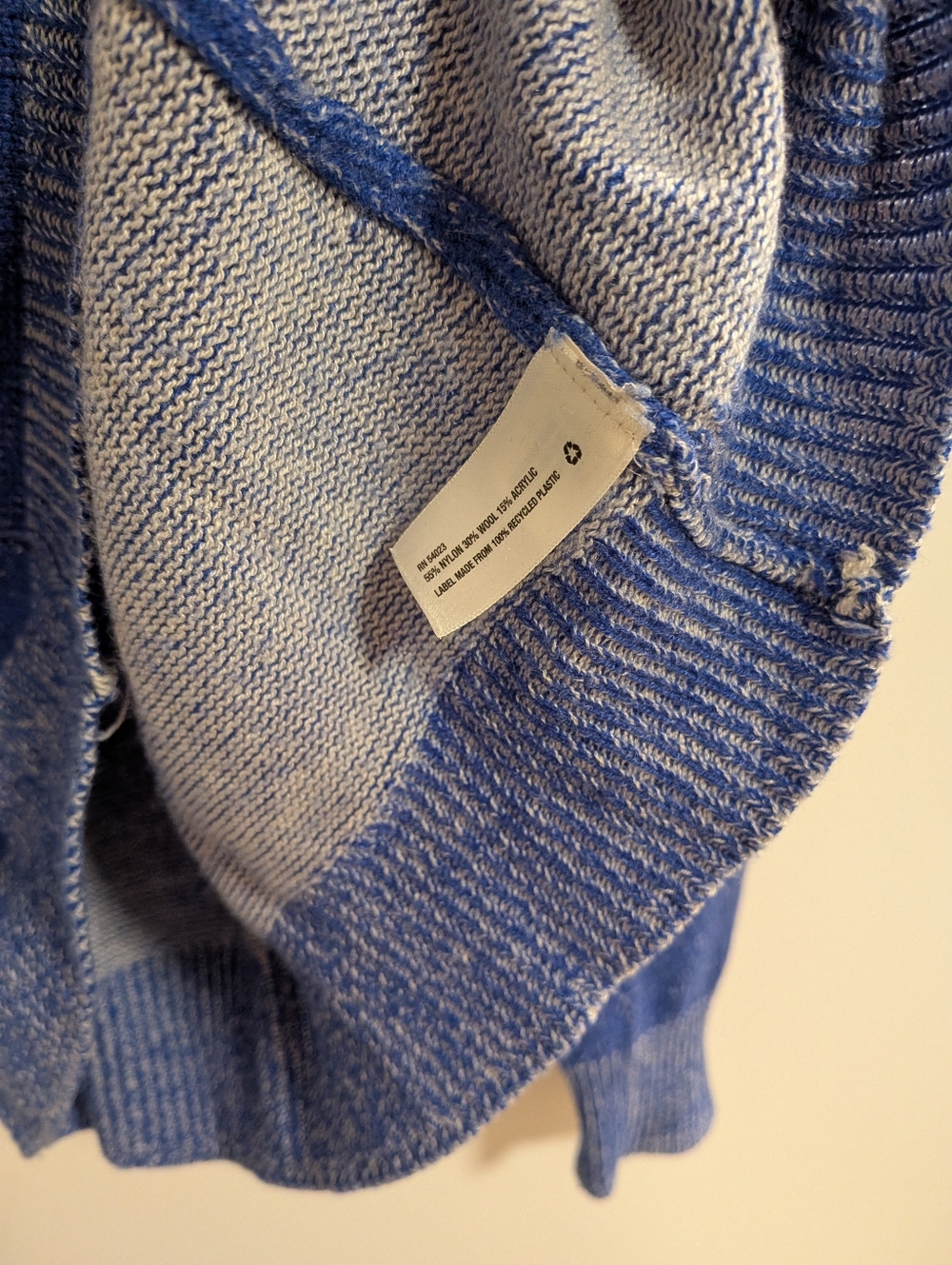 Gap Blue Women's Crewneck Sweater - Picture 5 of 8